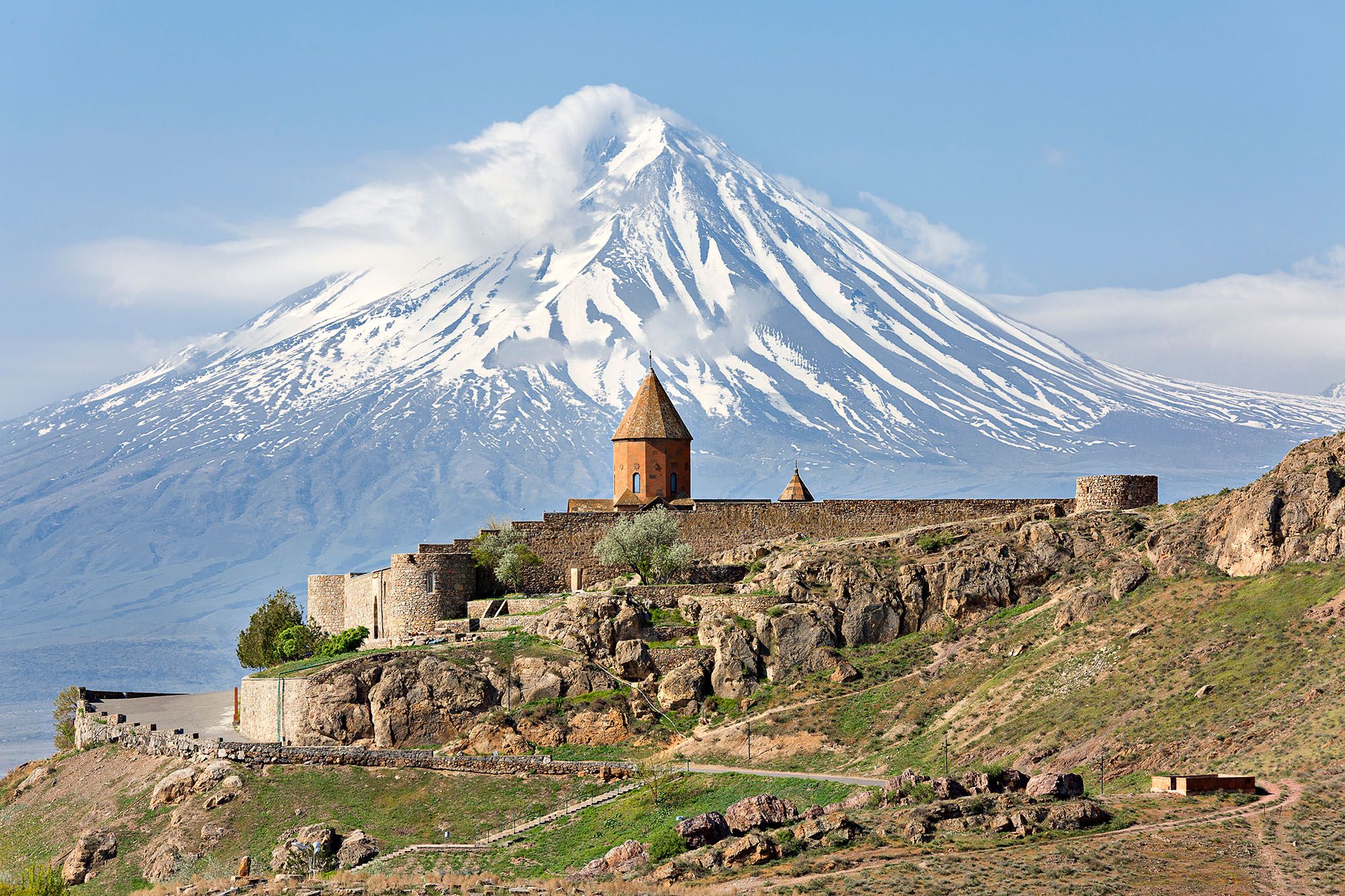 Monastère de Khor Virap avec le mont Ararat en arrière-plan - Arménie