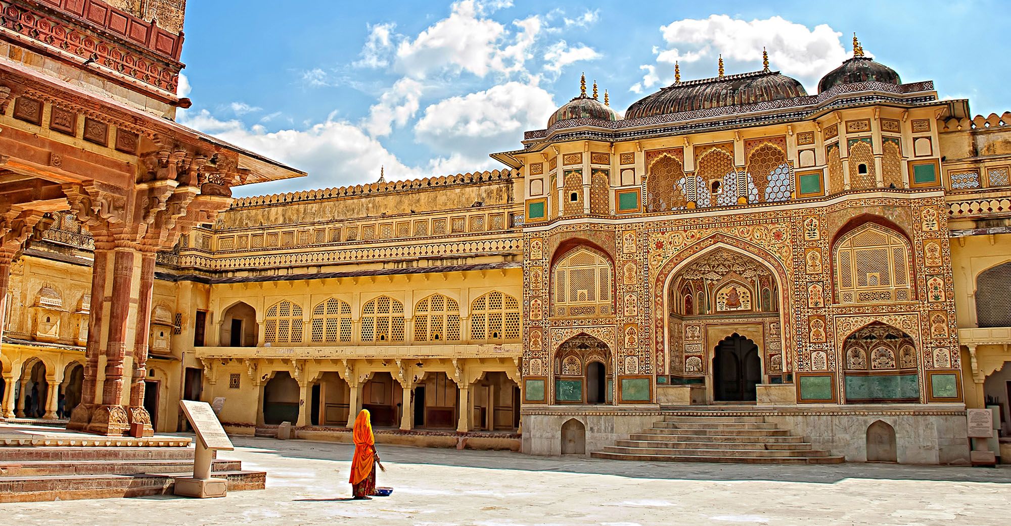 Détail de la porte décorée du Fort d'Amber à Jaipur - Rajasthan (Inde)