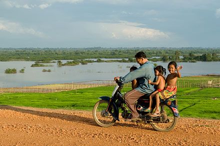 Cambodge : des berges du Mékong au Ratanakiri, pays des terres rouges