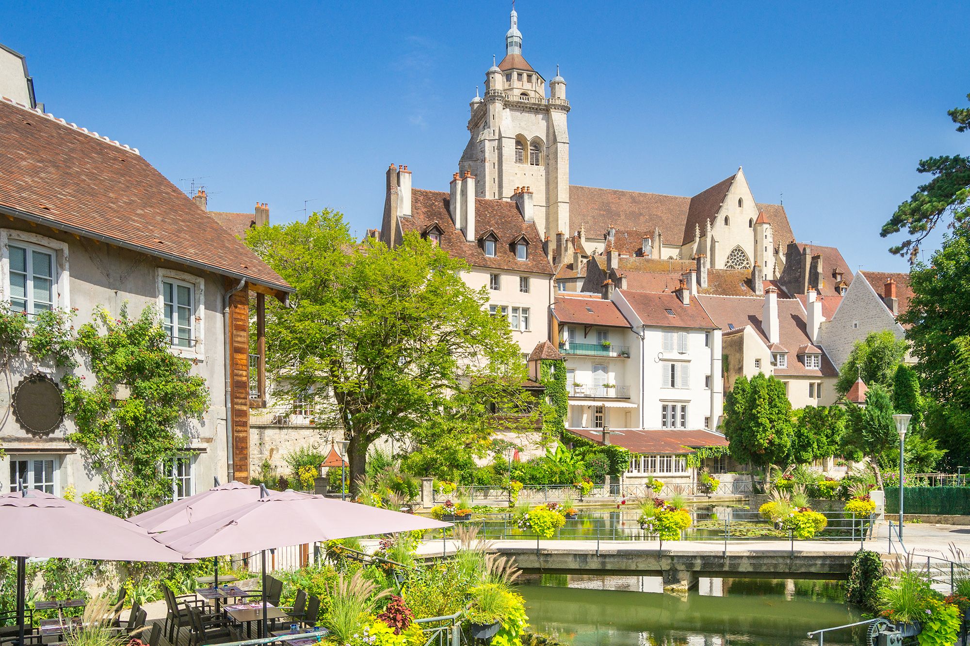visiter-dole-pr-parez-votre-s-jour-et-voyage-dole-routard