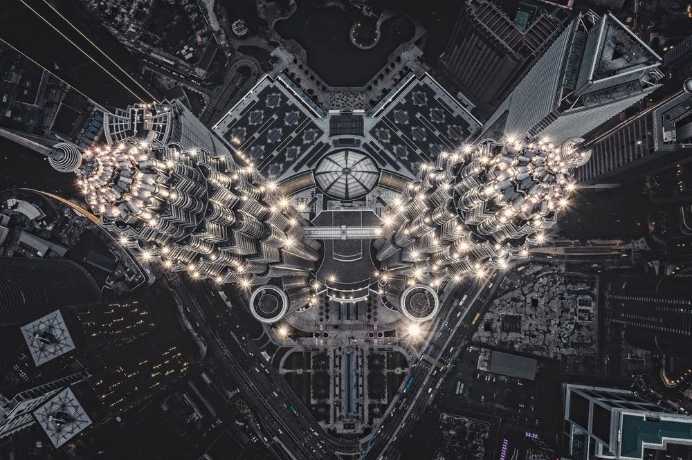 Petronas Towers Kuala Lumpur (Malaysia)