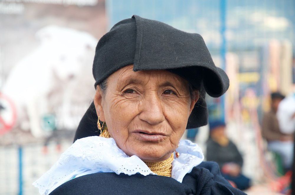 Equateur Otavalo Habit traditionnel