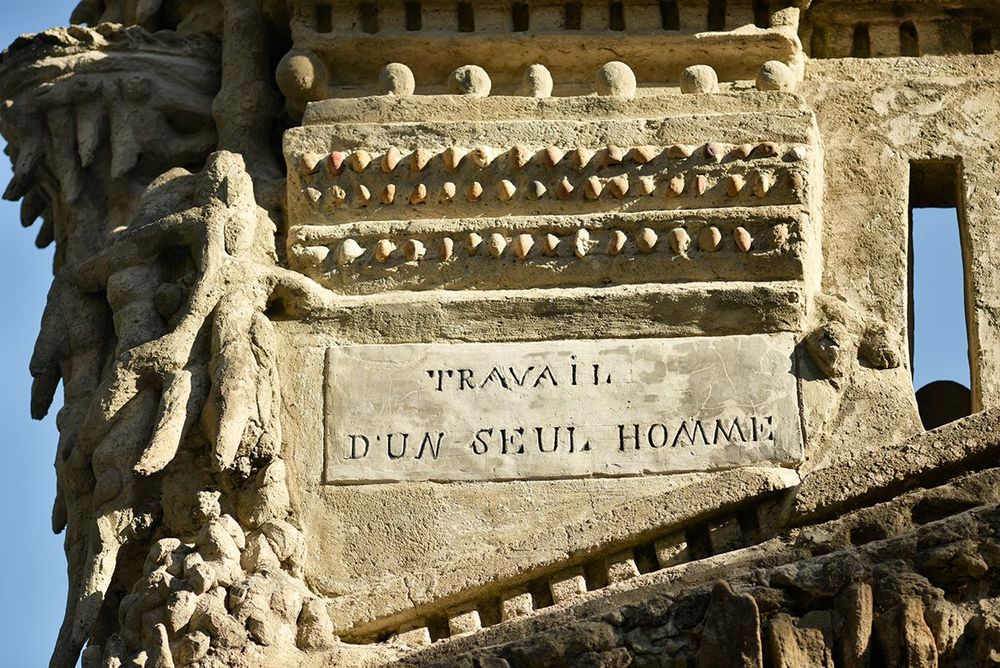 Palais idéal du Facteur Cheval