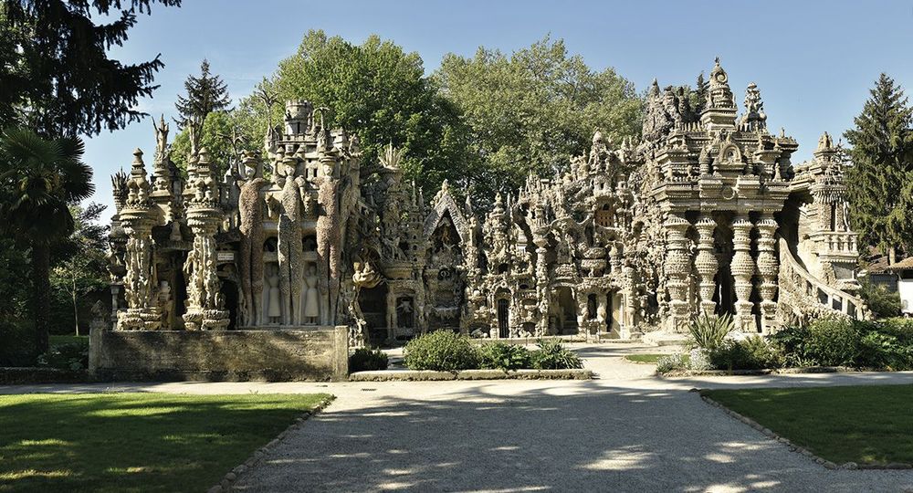 Palais idéal du Facteur Cheval