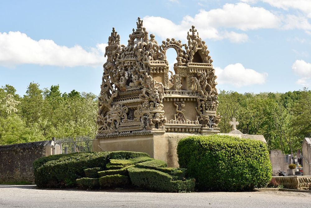 Palais idéal du Facteur Cheval