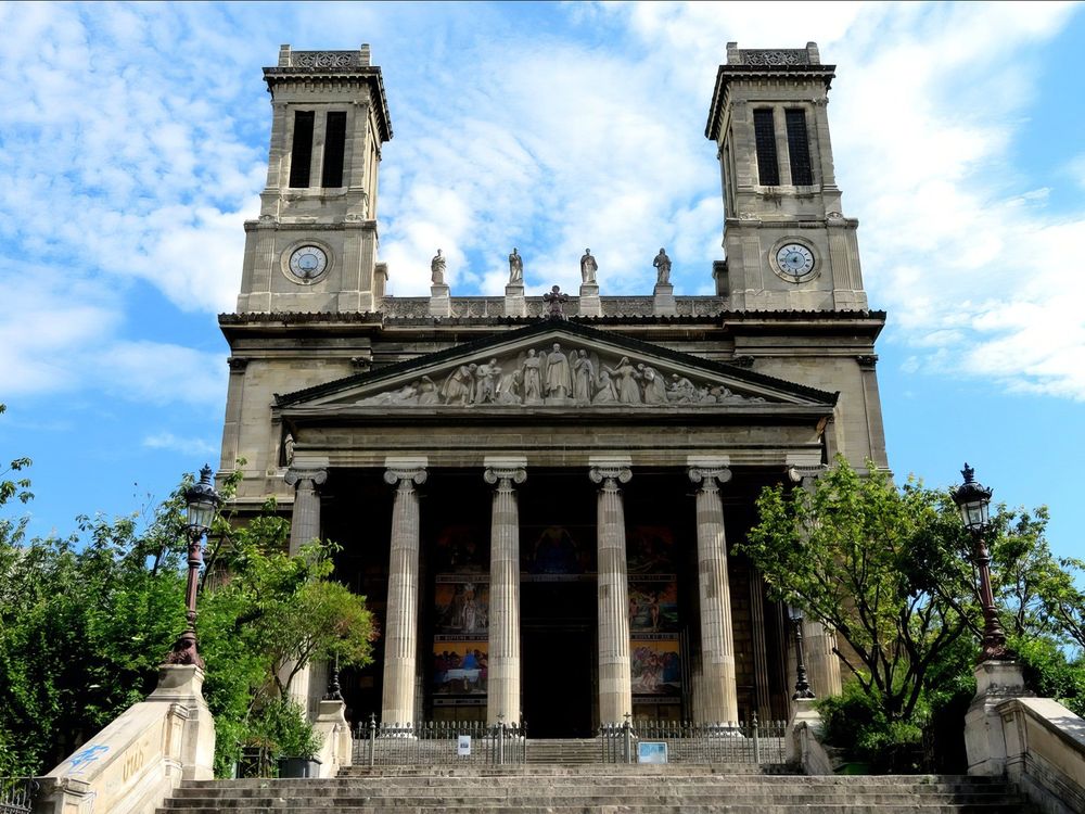 Visiter Église Saint-Vincent de Paul : préparez votre séjour et voyage