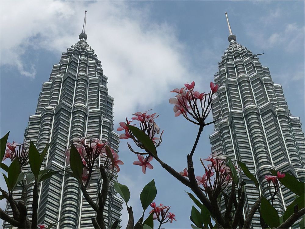 Visiter Petronas Towers : Préparez Votre Séjour Et Voyage Petronas 