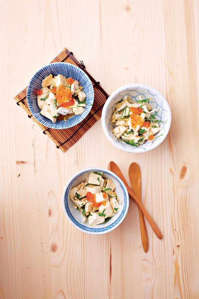 Salade de tofu et œufs de saumon