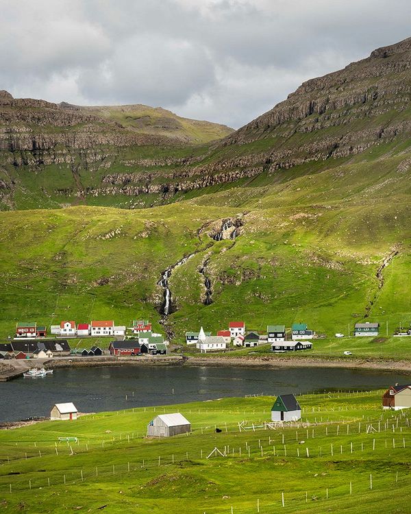 Îles Féroé Fámjin