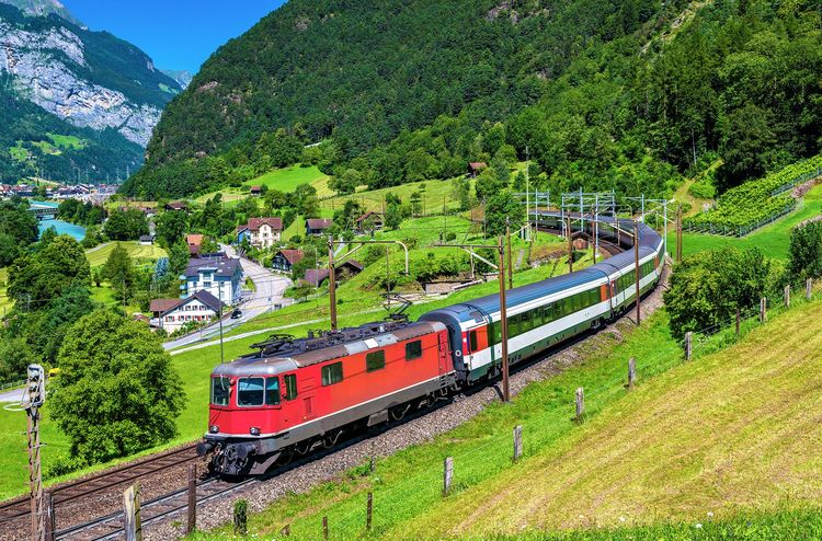 Gotthard Panorama Express