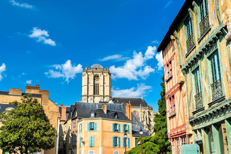 Visiter Le Mans en (plus de) 24 heures
