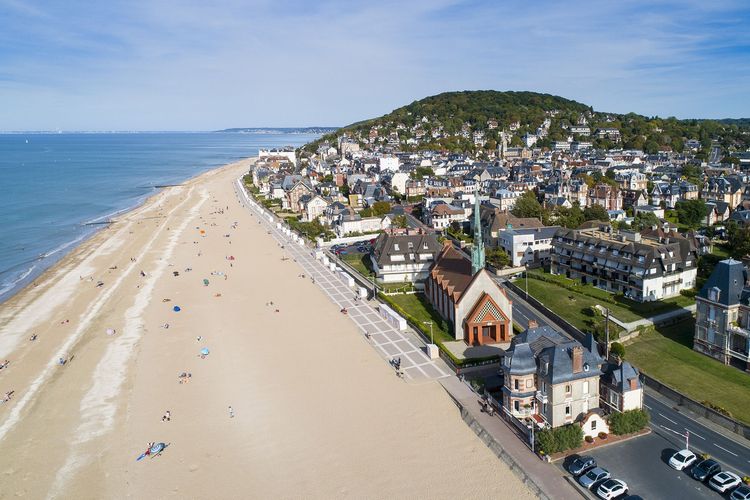 Calvados : la Côte Fleurie insolite, entre Deauville et Cabourg