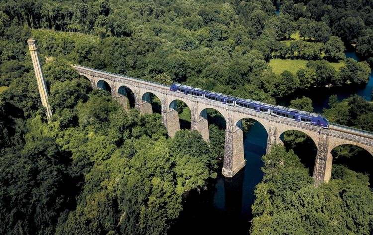 Des forfaits et des billets de train aux tarifs avantageux Des forfaits et des billets de train aux tarifs avantageux