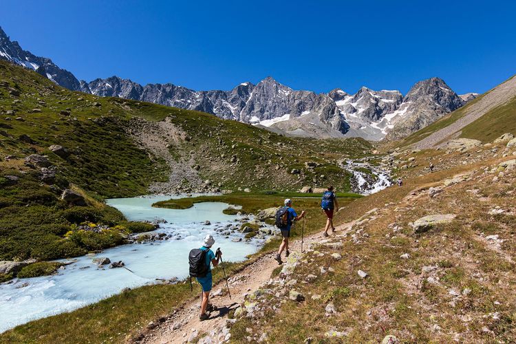 Tour du Combeynot : randonnée dans le parc national des Écrins