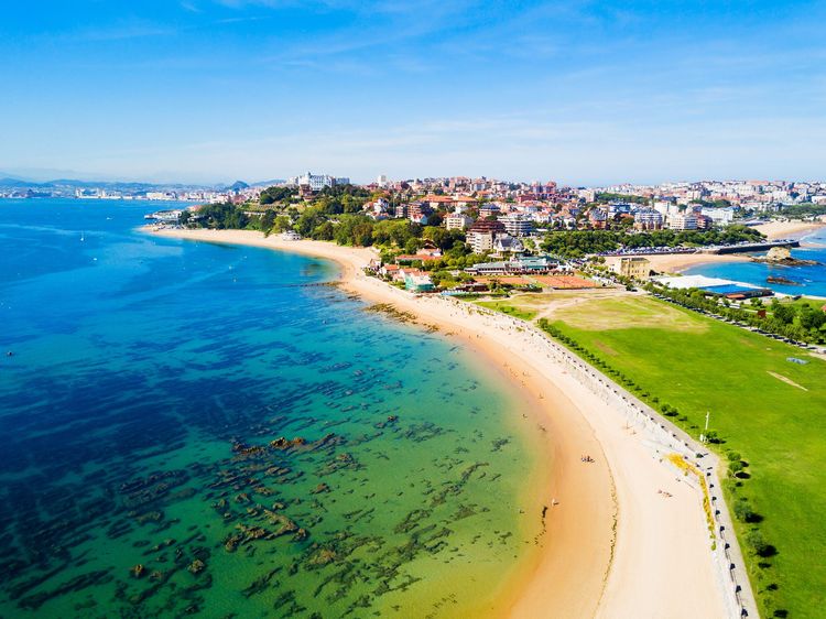 Ville et plage de Santander