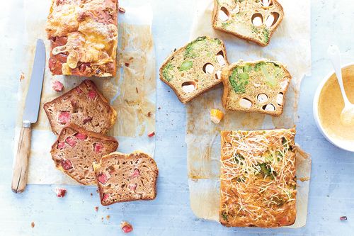 Cake munster et oignons frais et cake brocoli-surimi