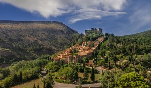 Castelnou