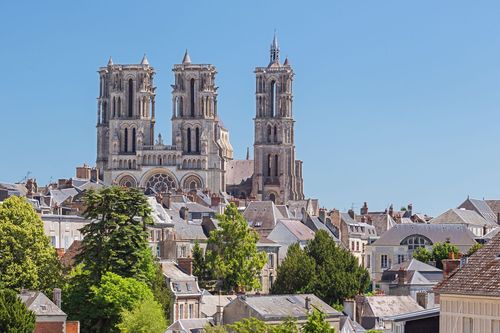 Laon Laon