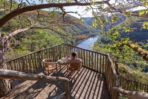Dordogne Saint-Martial-Entraygues Cabane Hêtre sous le charme