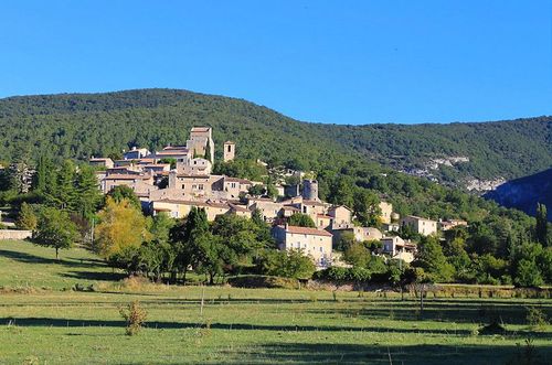 Drôme Le Poët-Laval