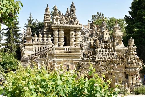 Palais idéal du Facteur Cheval