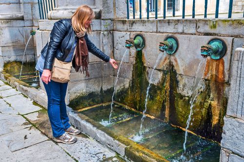 Fontaine Chaude