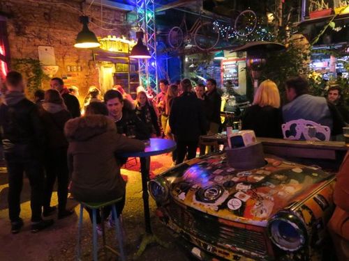 Hongrie Budapest Pub Szimpla-kert