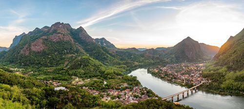 Nong Khiaw