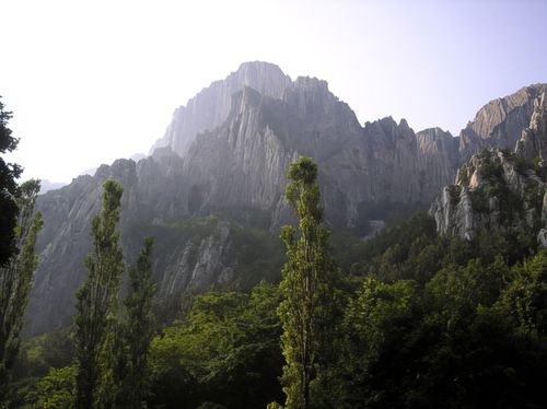 Vratza Vratza