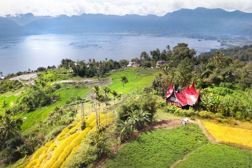 Sumatra Lac Maninjau