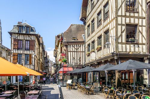 Troyes