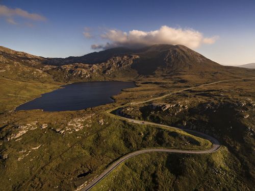 Assynt - Loch na Gaimnahich & A894 near Kylesku