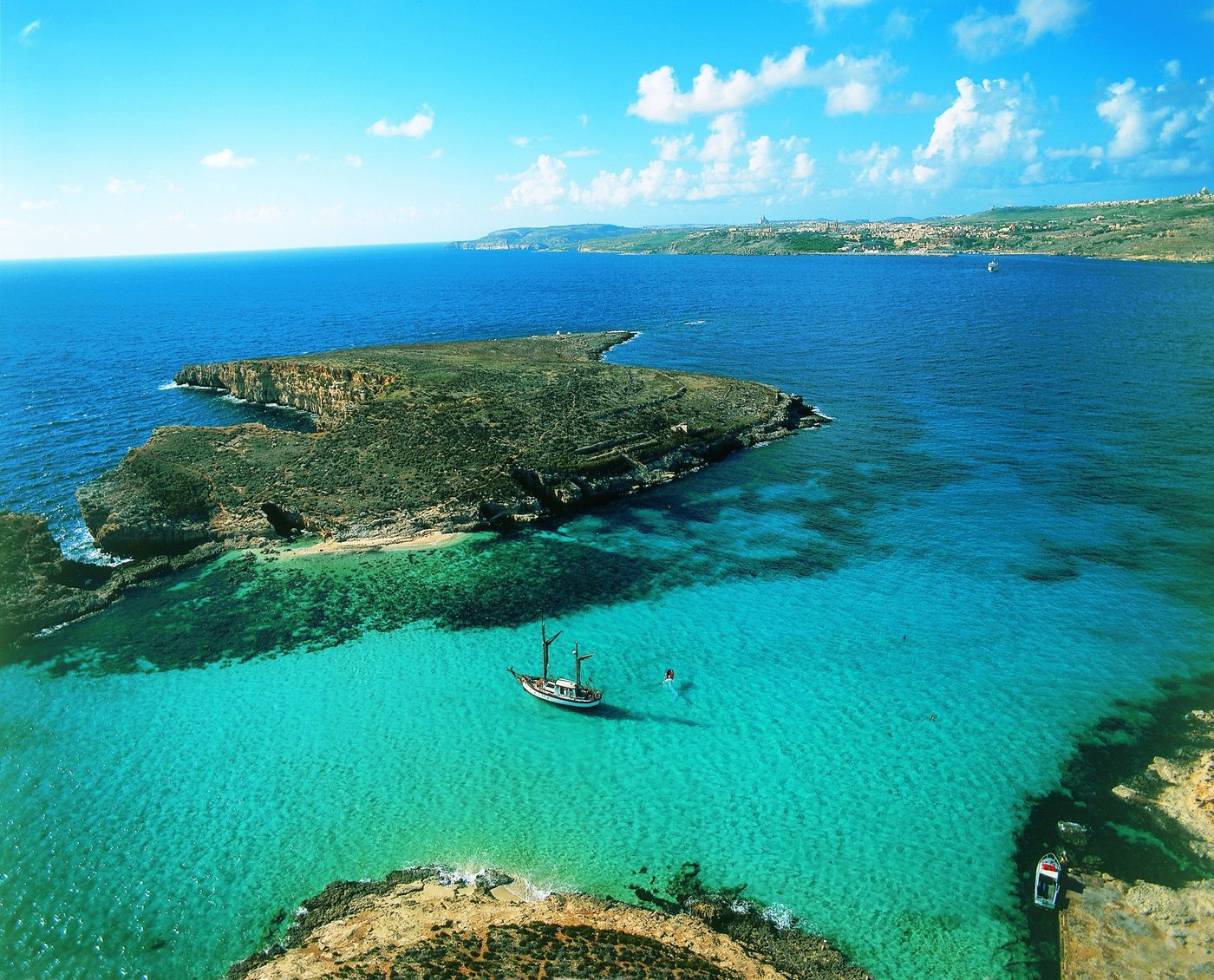 Blue Lagoon et Cominotto