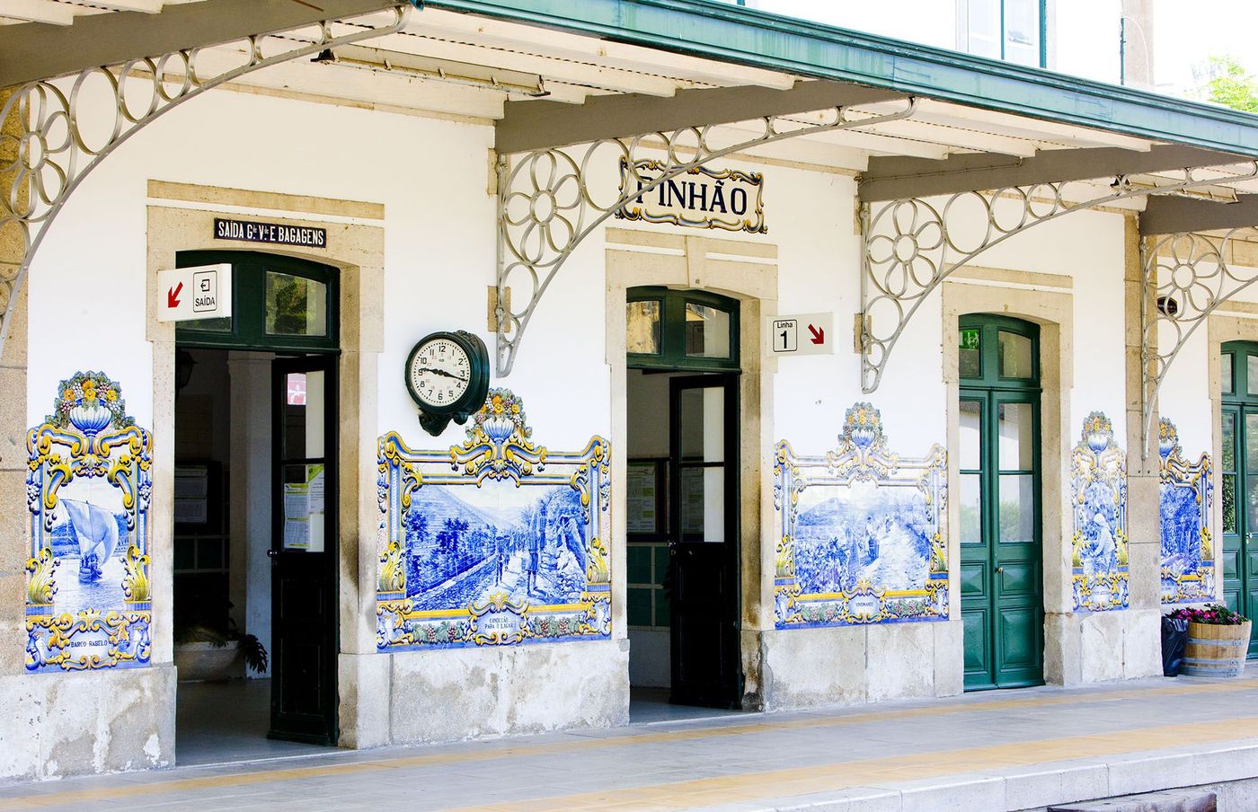 Carreaux (azulejos) à la gare de Pinhao, vallée du Douro - Portugal