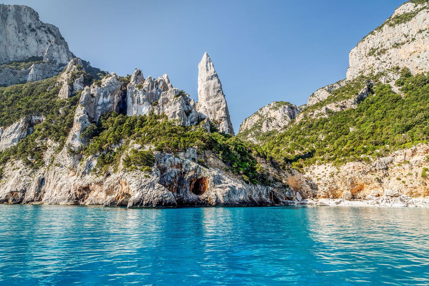 Le monolithe de Pedra Longa à Baunei - Sardaigne
