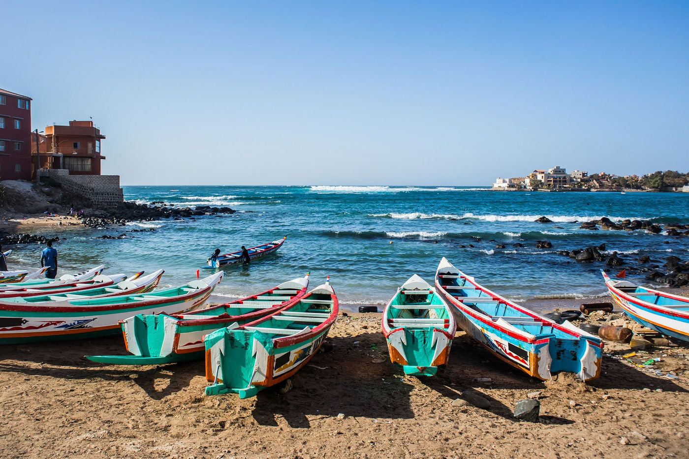 Bateaux de pêche à Ngor, Dakar - Sénégal