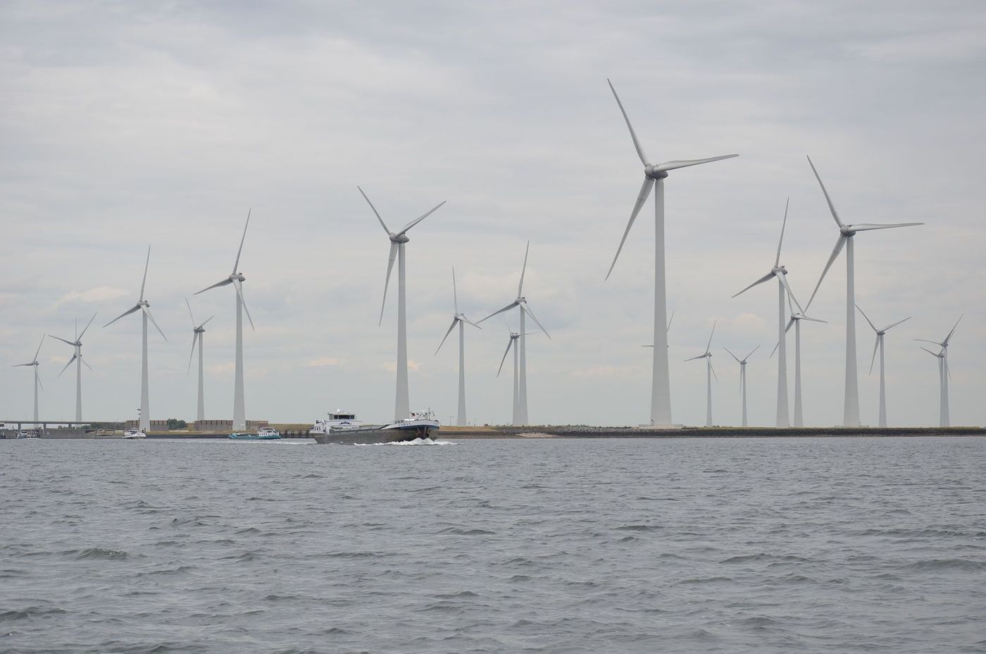 Eoliennes sur l’Escaut en Zélande - Pays-Bas