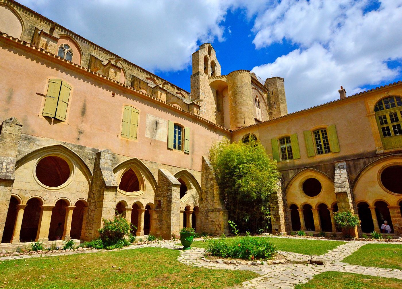 Abbaye cistercienne de Valmagne