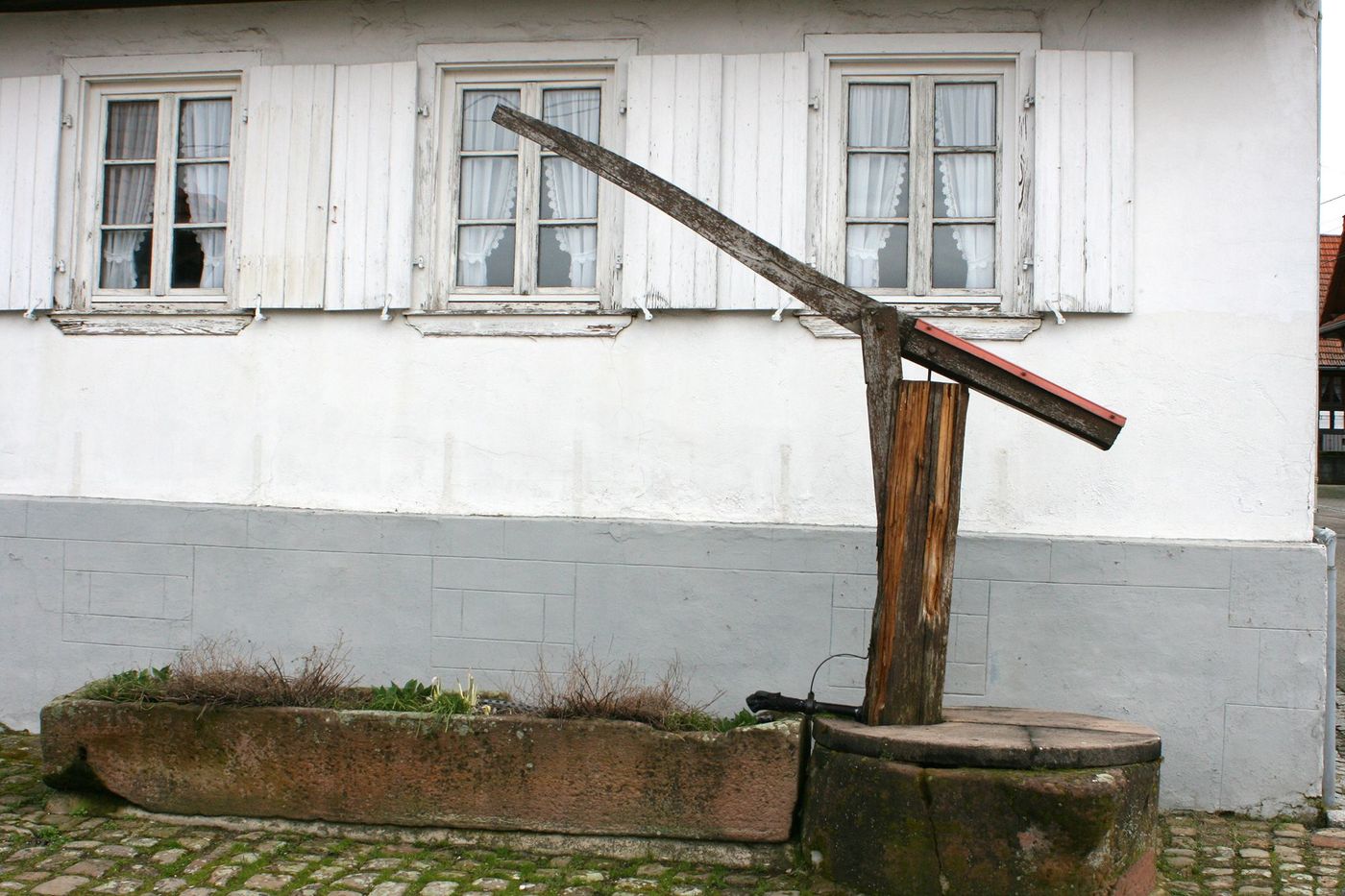 Alasace Hunspach Puits à balancier
