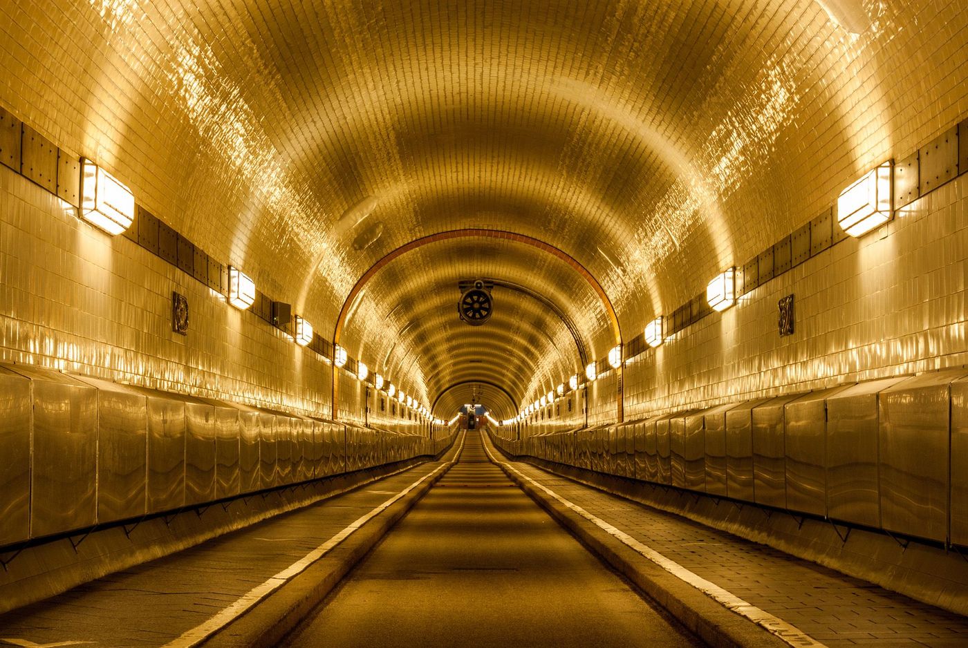 Alter Elbtunnel - Hambourg