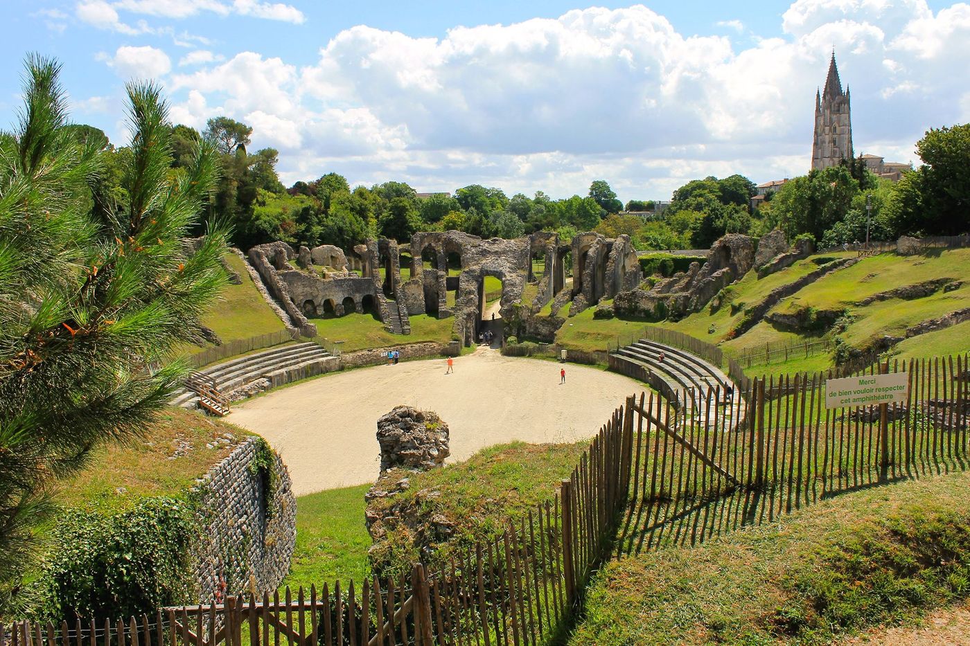 Amphithéâtre gallo-romain de Saintes