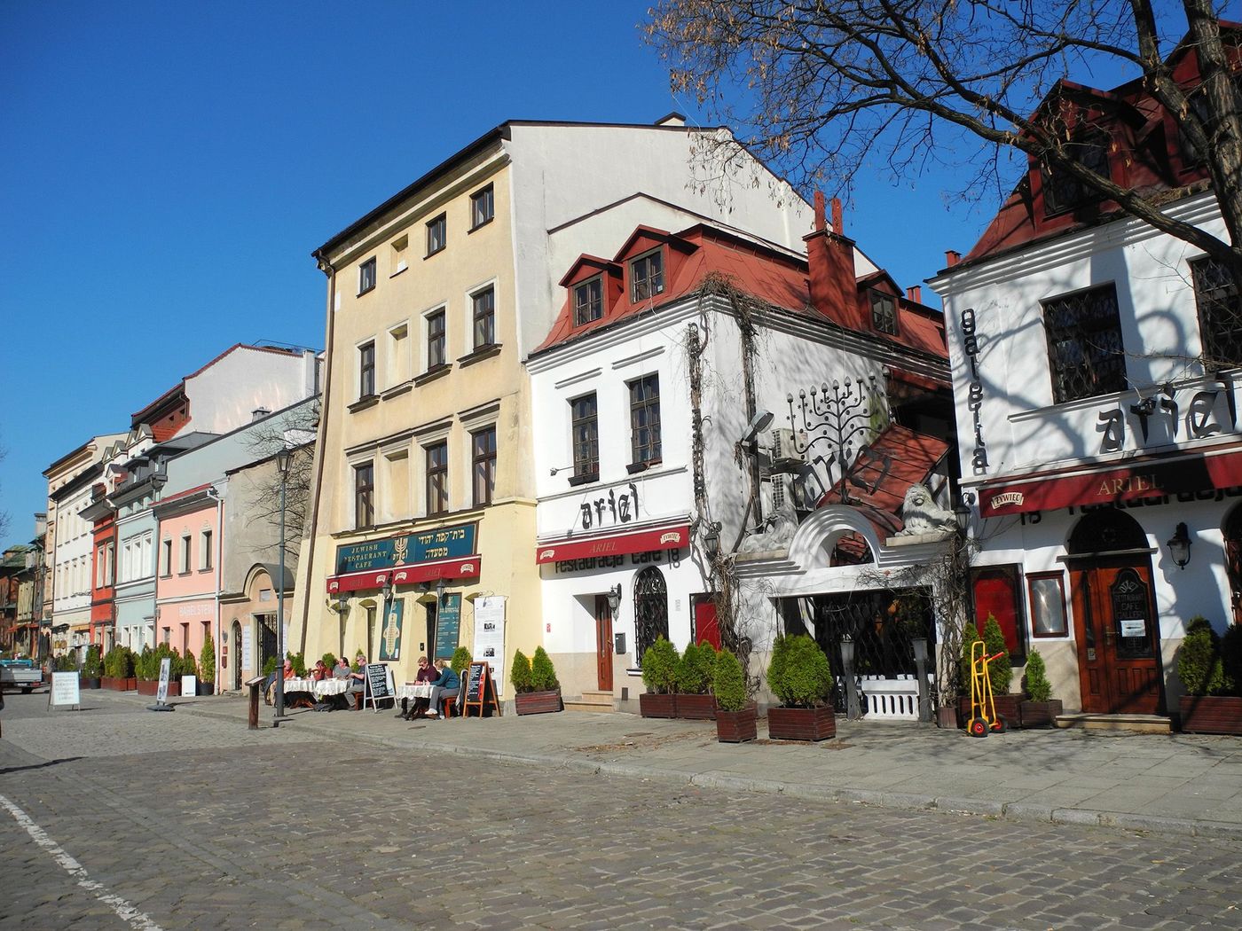 Ariel - Cracovie