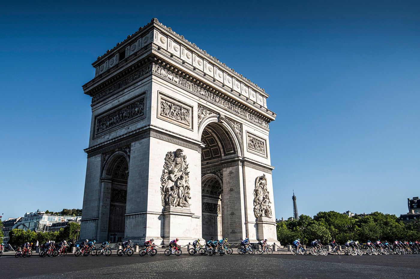 Arrivée Paris Champs-Elysées