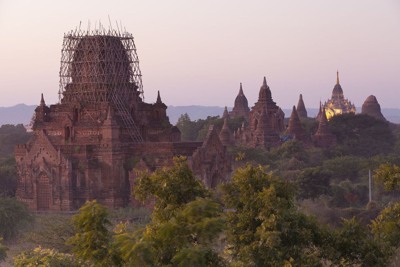 Birmanie Bagan Réparation