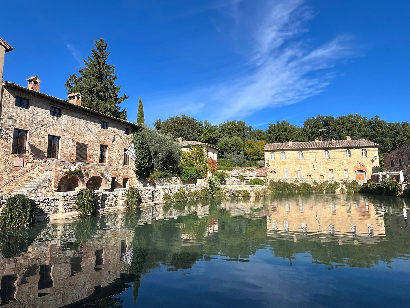 Bagno Vignoni - piazza d’acqua