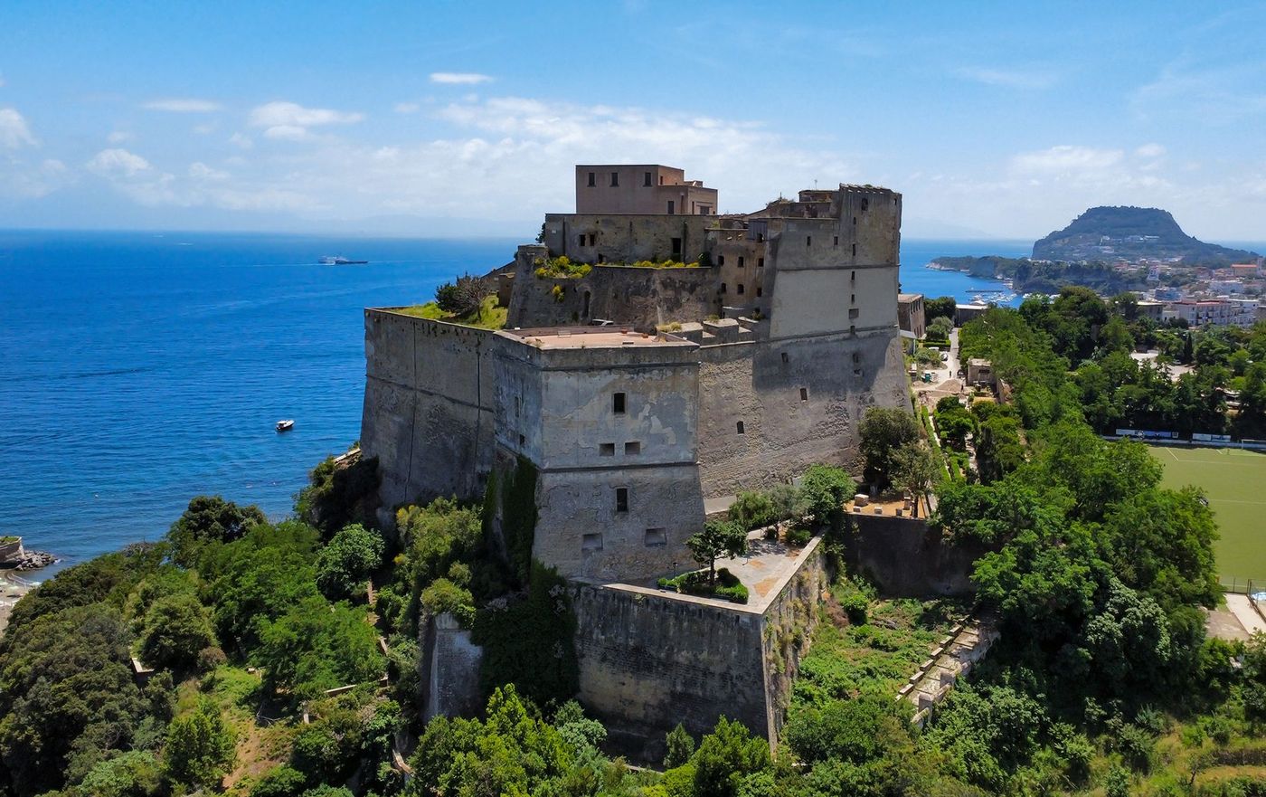 Baia - château aragonais