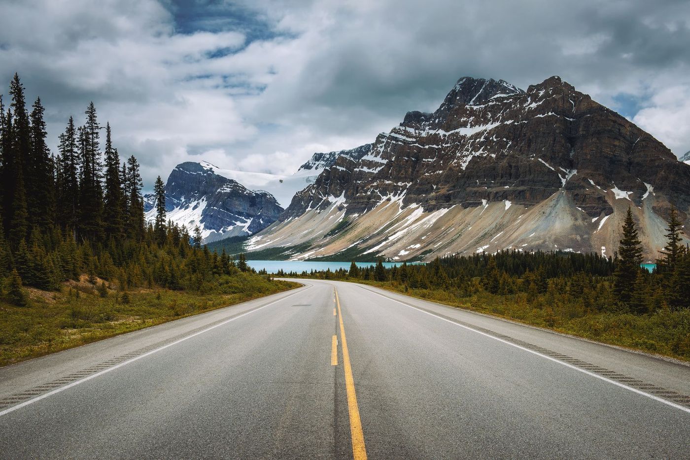 Canada Alberta Banff Icefields Parkway Bow Lake