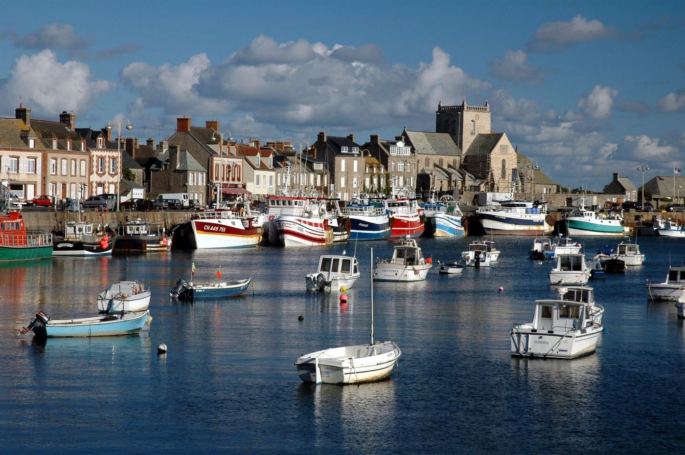 Barfleur Manche Port