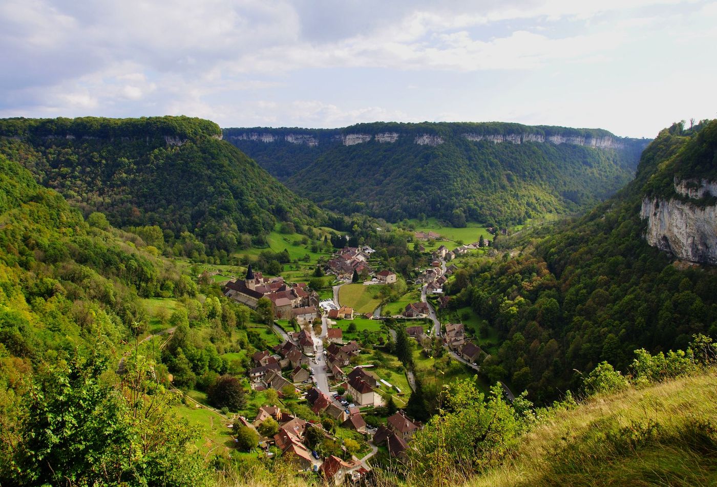 Baume les Messieurs Village Jura