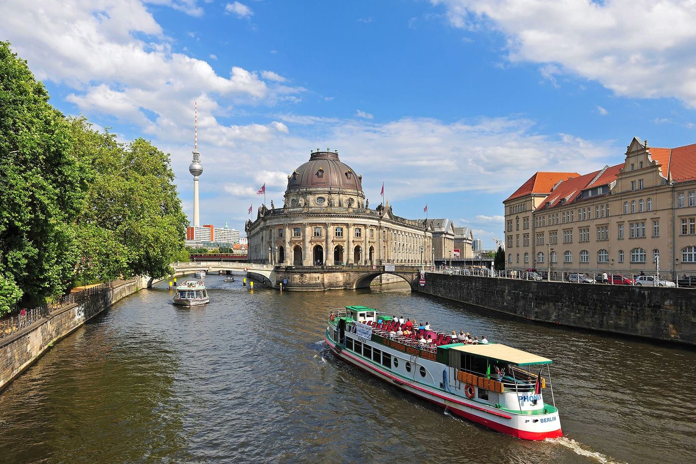 Berlin Croisière sur la Spree devant le Bode-Museum